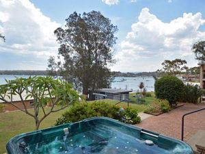 Image of The House on the Lake Fishing Point Lake Macquarie