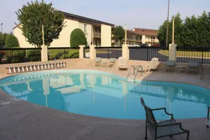 Image of Faremont Inn & Suites Monroe