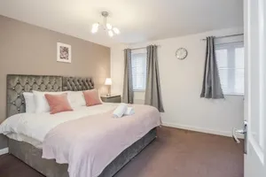 Image of Stunning 3BR house in Basildon