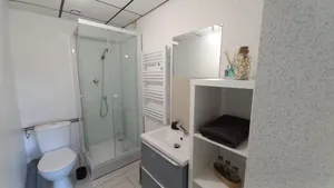 Image of Adorable studio avec entrée indépendante
