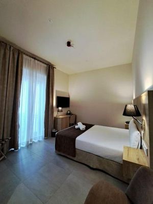 Image of Hotel AV la Florida
