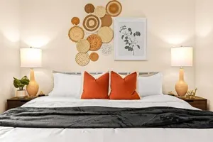 Image of New! Beautiful 1BR in Sharon Lane