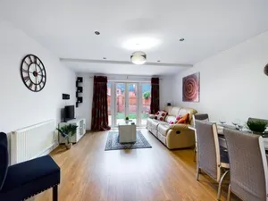Image of Cheerful 5-BDR/3-BATH House w/ Free Parking