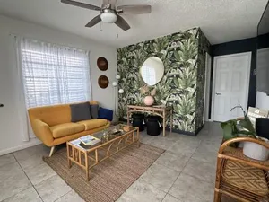 Image of Miami's Cozy Tropical Getaway