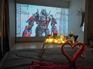 Image of Dsara Big cinema Netflix projector next SB Hospital