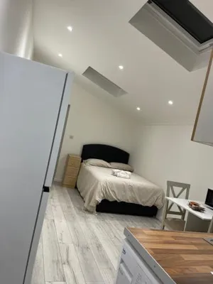 Image of Studio room next to Gatwick