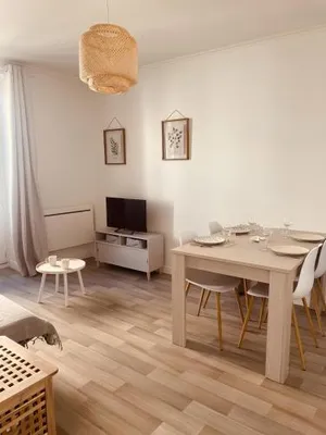 Image of Le Coin Cosy l Balcon