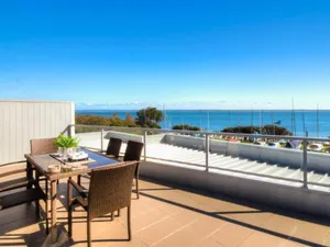 Image of Bayside Views