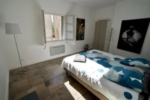Image of Duplex with cathedral view