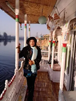 Image of Houseboat