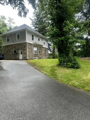 Image of 1 Ridgeway Avenue