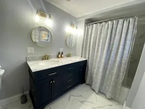 Image of It’s Showtime-Book Lally’s House! Steps to Common!