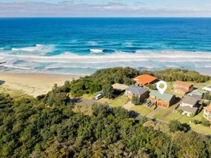 Image of Rennies Beach Escape Carinya