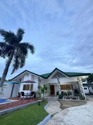 Image of De Glordz Villa