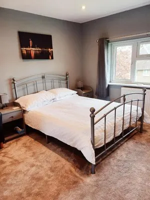 Image of Large double room with spacious ensuite