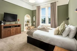 Image of The Angus Suite