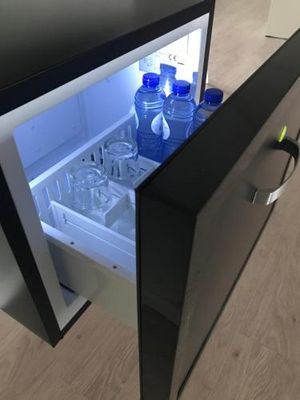 Image of Zzzuite25