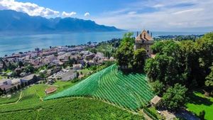 Image of Montreux Castle | Charming Lake View Studio
