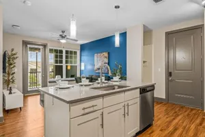 Image of Full Apartment King Bed Retreat Pool & Gym Pet-Friendly Close to Park