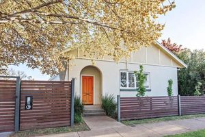 Image of The Orange Door Mudgee -a spacious home in town