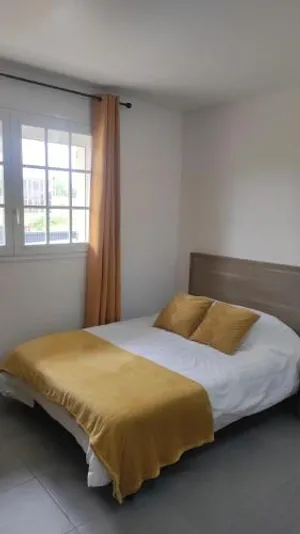Image of Appartement 1 , DISNEYLAND - PARKING GRATUIT - MAISON DES PLATANES
