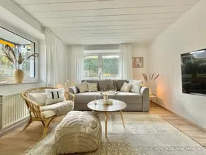 Image of Stadt-Oase - kostenlos Parken, ruhig, Kliniken, GOP, Bali-therme, Boxspringbett