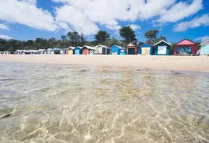Image of Charming Beach House - 5 min walk to Main St Mornington