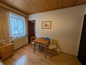 Image of Paula's Pension