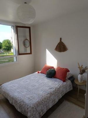 Image of Private Room in Cozy Homestay - Line 14, Direct Access to Paris - Airport Orly