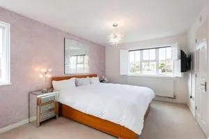 Image of BIENVENUE in NEWHAVEN Luxury superking OR standard OR budget rooms