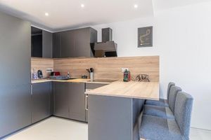 Image of 1 Bedroom Renovated Near Monaco