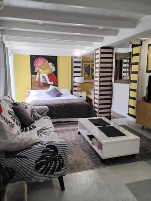 Image of Studio 33