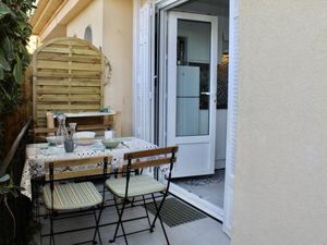 Image of Charmant 2P Climatisé, Terrasse et Parking, 4 Couchages - Villeneuve-Loubet - FR-1-252A-115