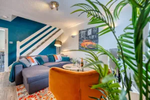 Image of CAPRI 13 SA - Contemporary 2 bedroom house in Loughborough with free parking, Close to Loughborough University & M1 Motorway