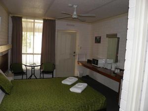 Image of 7th Street Motel