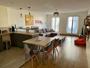 Image of Vue imprenable sur la Mairie