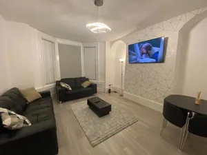Image of Heaton Park Road Professional Lets