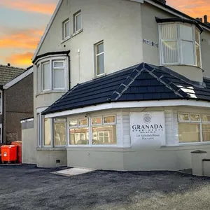 Image of Granada Apartments Holmfield Rd