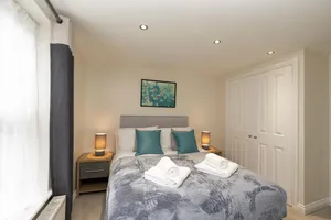 Image of Alexandra Terrace Suite by Paymán Club