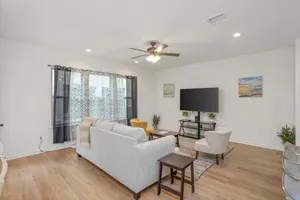 Image of Chic Townhouse by LSU