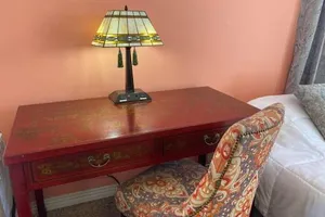 Image of Entire House - Spacious & Comfortable - 3 King Beds