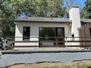 Image of Mooie bungalow in de prachtige natuur