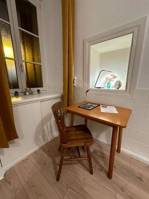 Image of Le Petit Café - Centre ville, parking gratuit