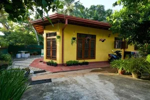 Image of Kavee Guest