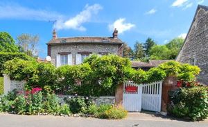 Image of Le petit nid d'aigle - Giverny