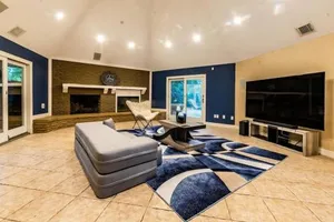 Image of Huge 6 Bedroom with Pool, Spa, 85 Inch TV, Game Room
