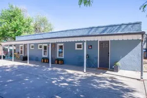 Image of Zuni St Motor Inn- Bike, Dine, Explore Denver