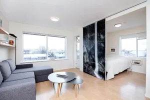 Image of Overlooking the city, bright & cozy - Free Parking (A2)