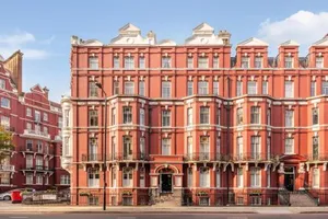 Image of Luxury 2 Bedroom Apartment in Central London