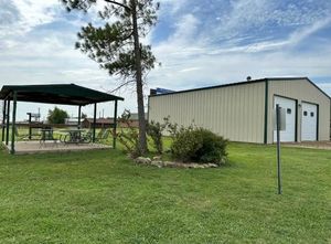 Image of Lakeside Motel, Cabins and RV